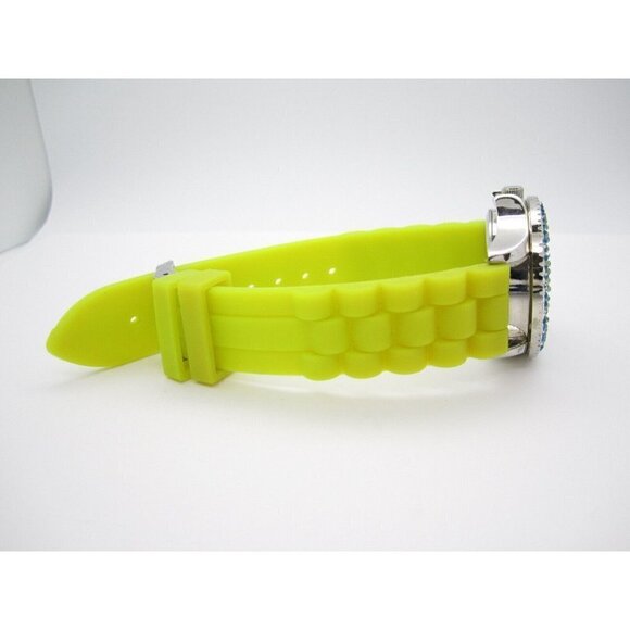 Women's Frenzy Heart Shape Quartz WR Analog 37mm Dial Causal Round Watch (F179) - Picture 9 of 11